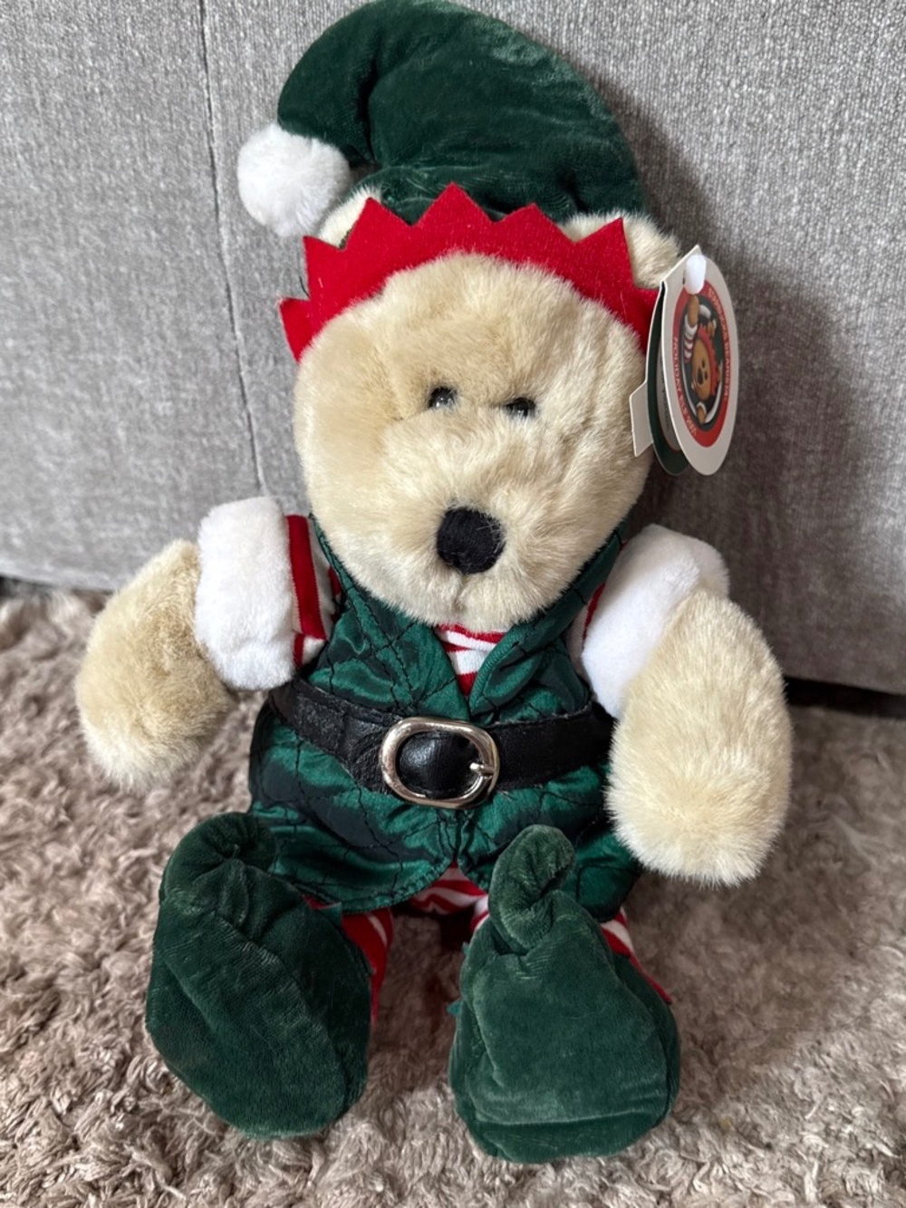 Starbucks Bearista Bear 2001 Elf Outfit Christmas Holiday Plush 17th Edition NWT